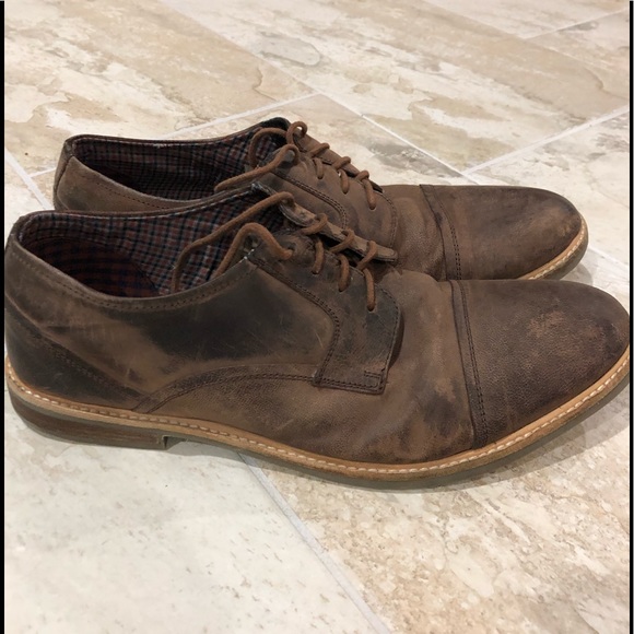 Ben Sherman Leather Cap Toe Oxford - Picture 2 of 3